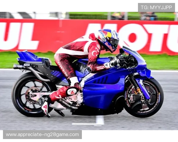 MotoGP赛季激战正酣 瓦伦蒂诺罗西再度复出引发热议 MotoGP赛季激战正酣 瓦伦蒂诺罗西再度复出引发热议