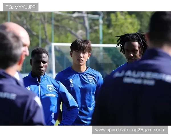 体育界震撼变动：全球顶级运动员转会潮涌现 新赛季竞争格局或将大变