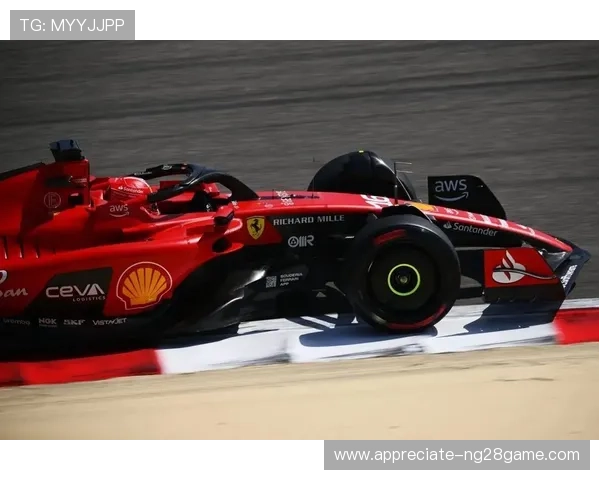 F1赛季最新动态车队竞争升级车手表现引发全球关注与热议
